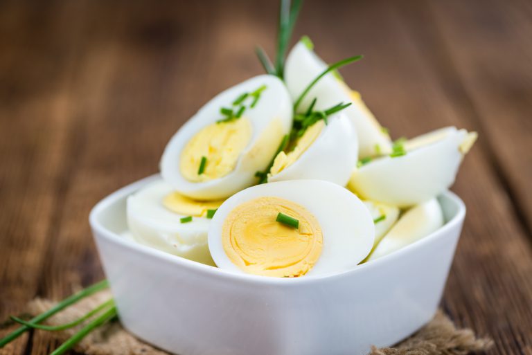 【ゆで卵は冷凍できる！】ゆで卵の冷凍方法と保存期間、レシピ紹介
