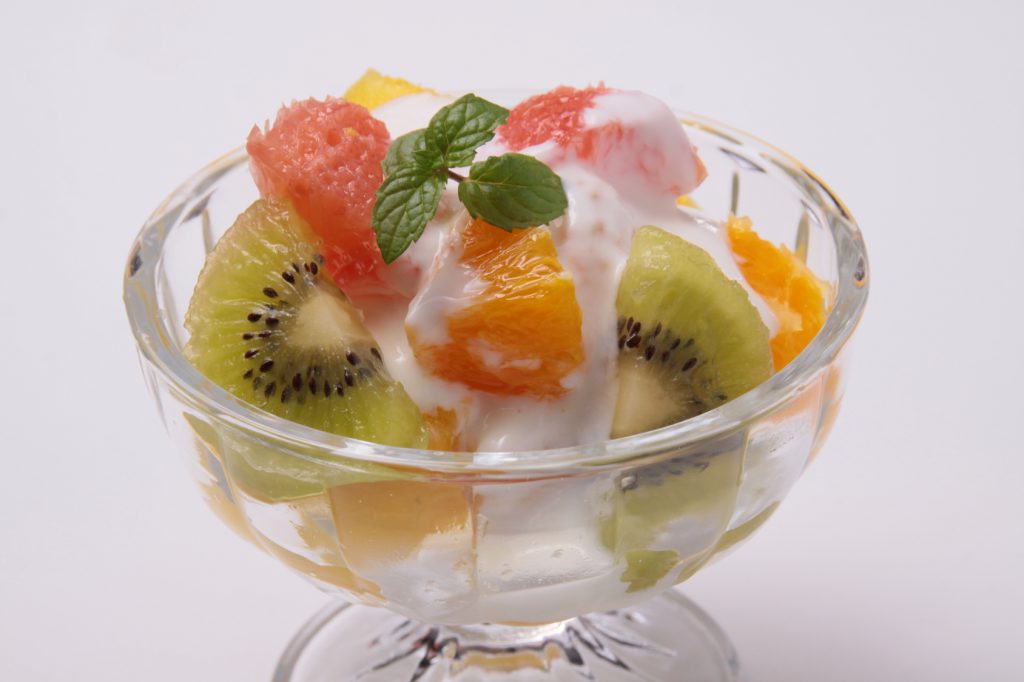 frozen kiwi fruit yogurt