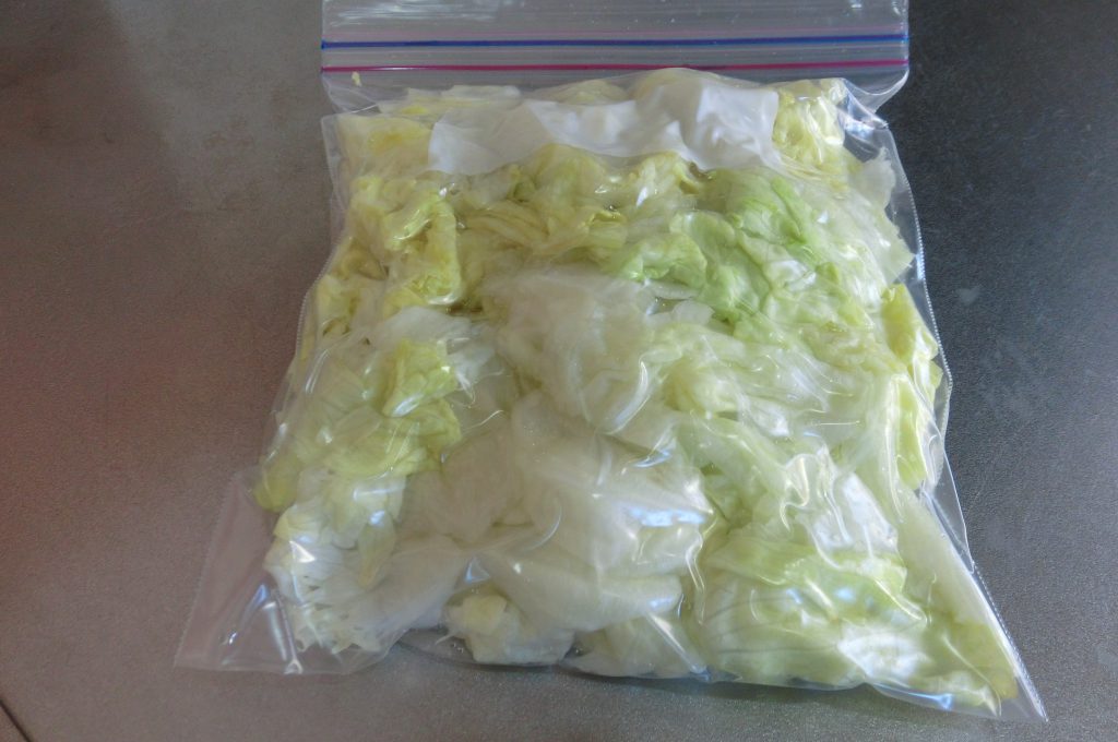 Freeze lettuce