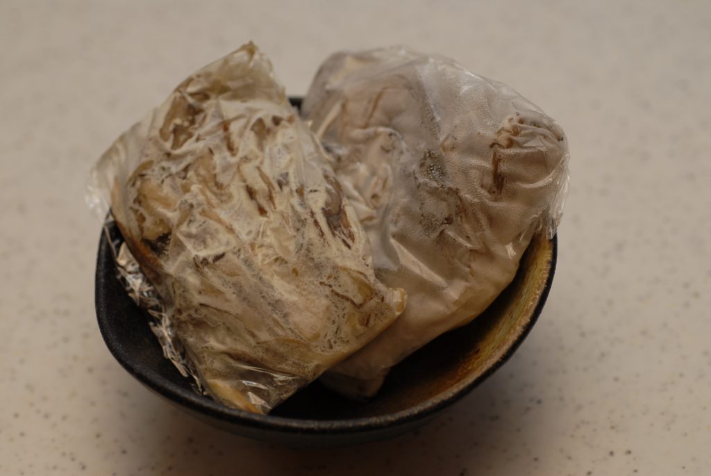 How to defrost Maitake mushrooms and storage period