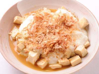 Tofu with grated yam