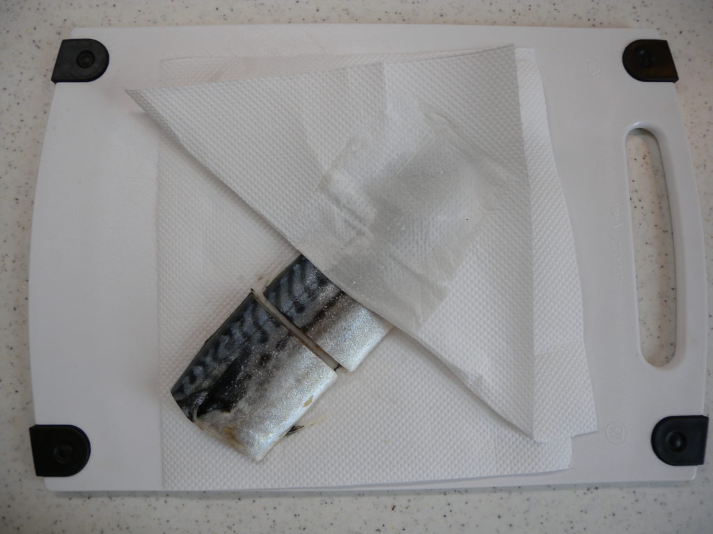 How to freeze mackerel