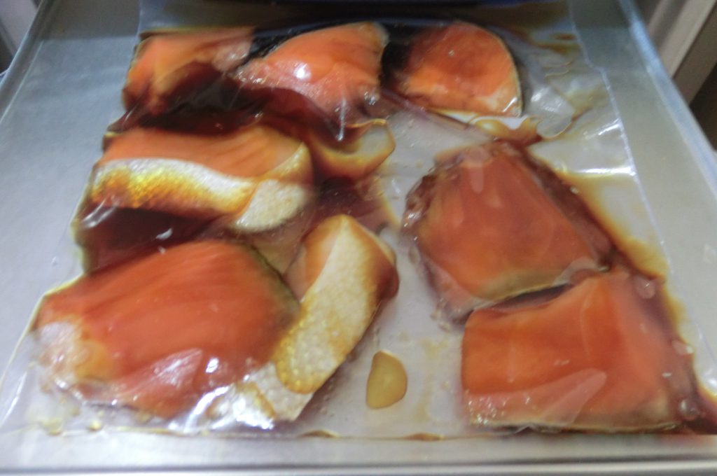 How to freeze salmon