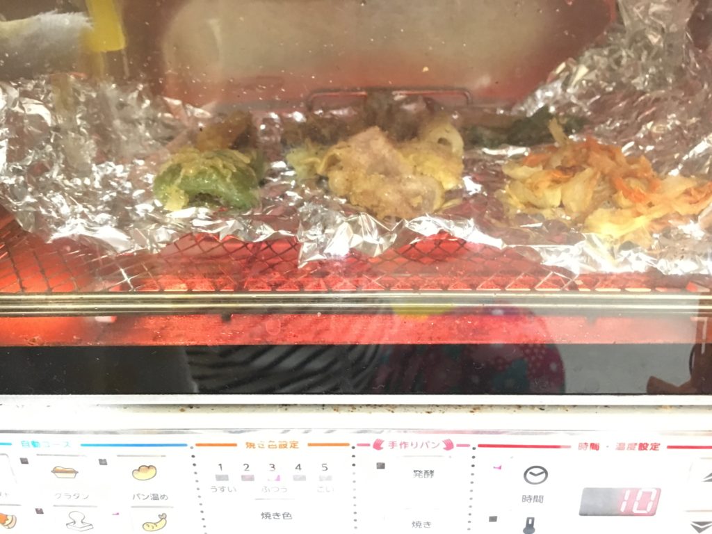 Bake the saved tempura in a toaster oven.