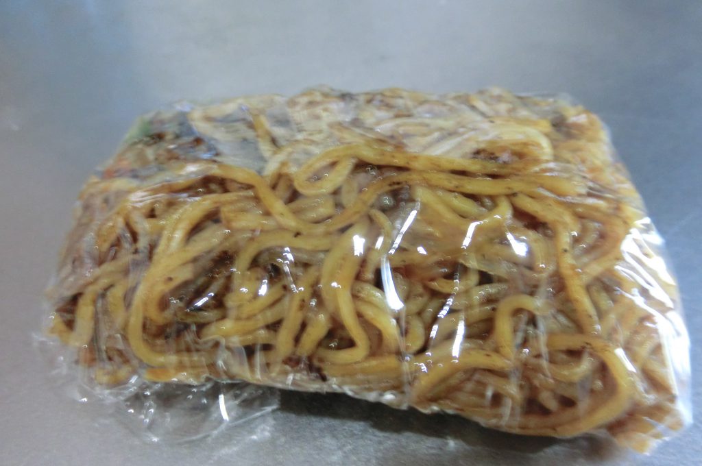How to freeze fried noodles