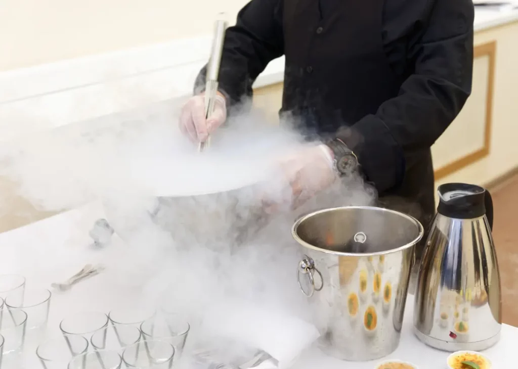 Liquid nitrogen in the food field